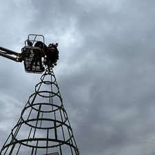 Christmas-Decorations-Installation-in-Mirabel-Qc 2